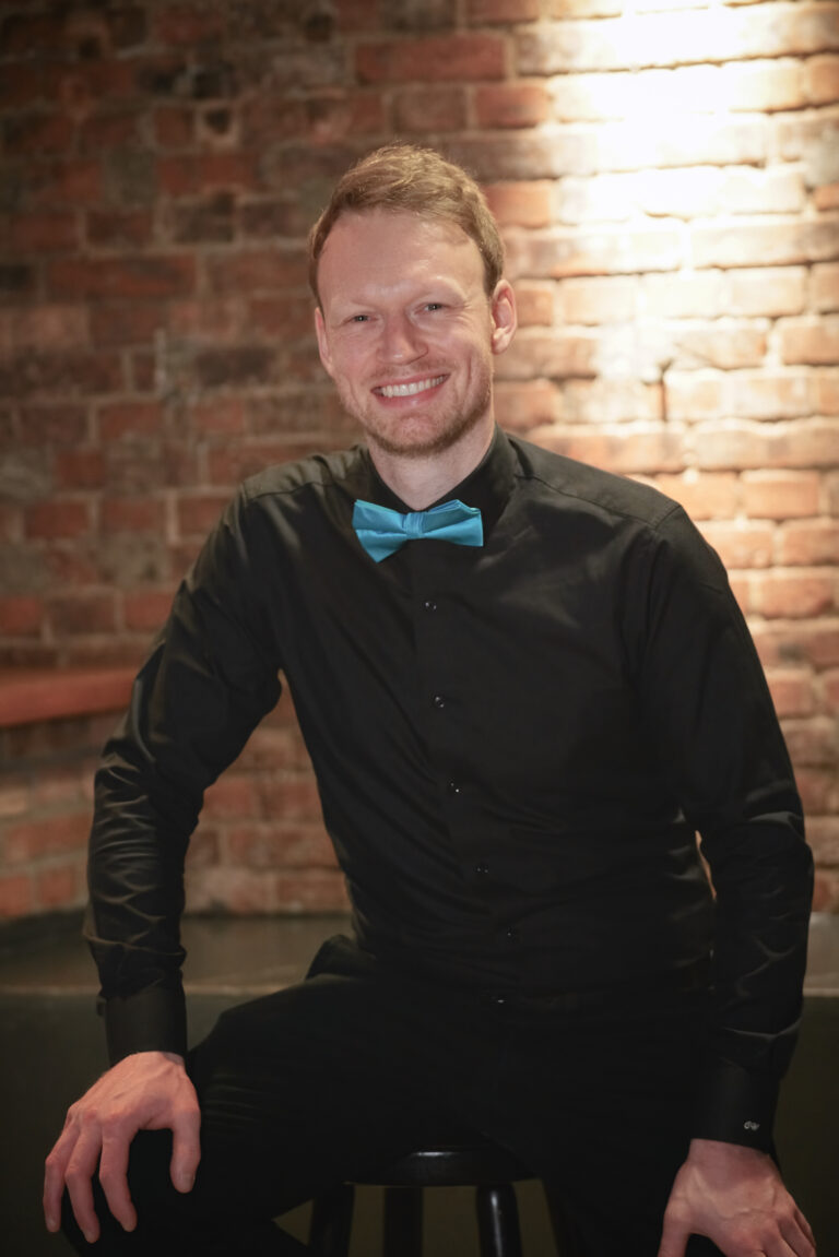 Ginny-and-the-Tonics_Chris_Schlagzeuger